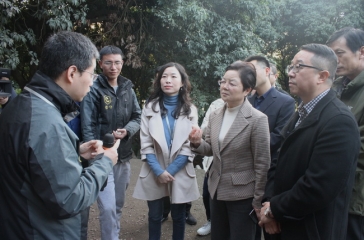 延安市委常委、副市長孫礦玲一行蒞臨超大考察調(diào)研
