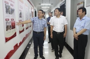 甘肅省岷縣、福州市鼓樓區(qū)領導一行訪問超大